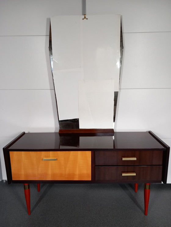 Image 1 of Retro Ockergelb Braun Hochglanz Sideboard