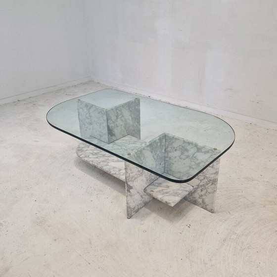 Image 1 of Italienischer Couchtisch aus Marmor und Glas, 1980er Jahre