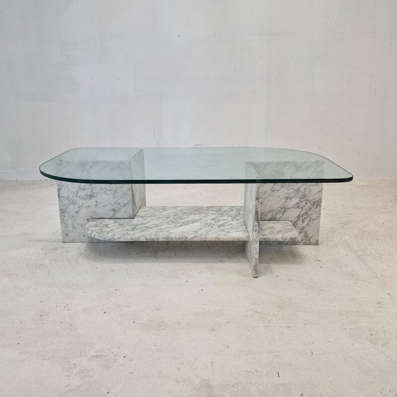 Image 1 of Italienischer Couchtisch aus Marmor und Glas, 1980er Jahre