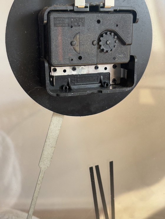 Image 1 of Alte Memphis-Uhr