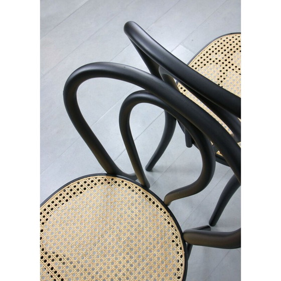 Image 1 of Paar schwarze Vintage-Stühle von Michael Thonet