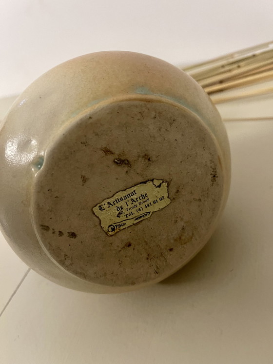 Image 1 of Vase Aus Trosly Breuil Sandstein