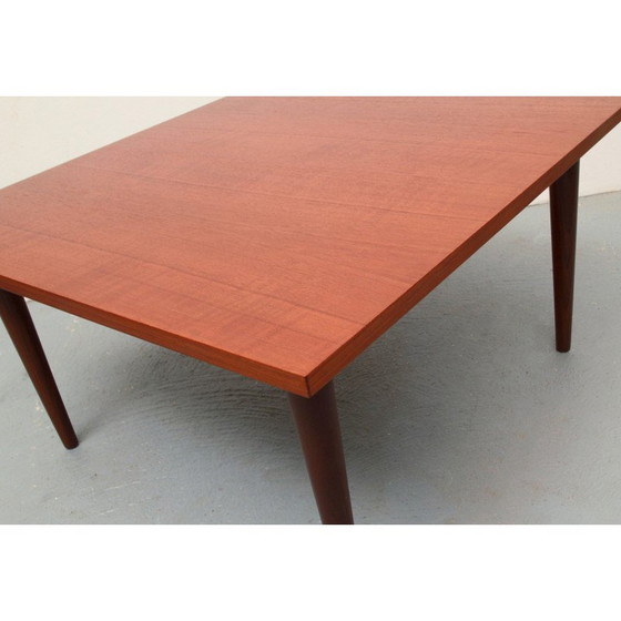 Image 1 of Viereckiger Couchtisch aus Teakholz, 1960er Jahre