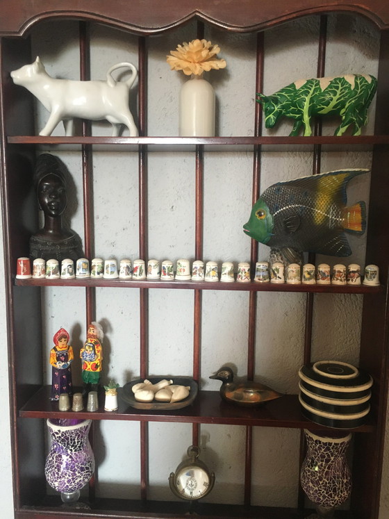 Image 1 of Vintage-Wandregal aus geschnitztem Holz