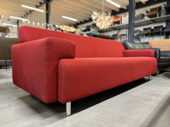 Image 1 of Cloak Sand 3-Sitzer Sofa roter Wollstoff