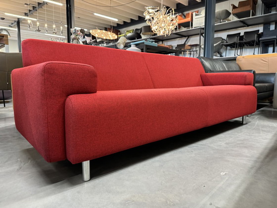 Image 1 of Cloak Sand 3-Sitzer Sofa roter Wollstoff