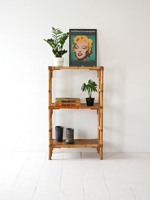 Vintage-Bambus-Bibliothek