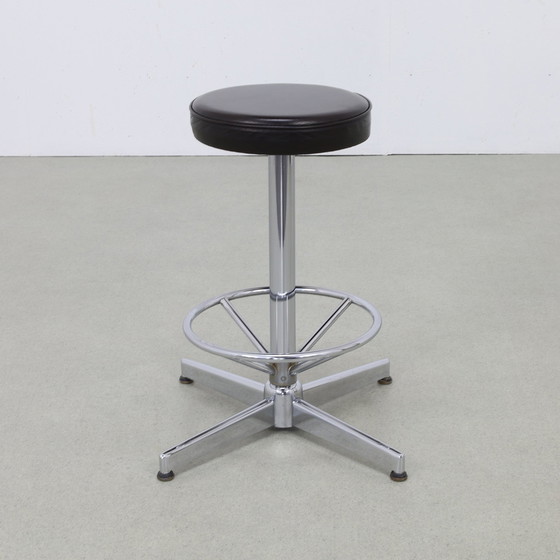 Image 1 of Vintage Hocker Chrom