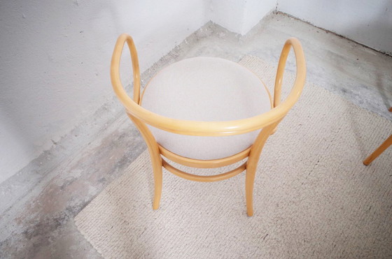 Image 1 of 1 von 6 Original Thonet Stühle 209 Bugholz Hell