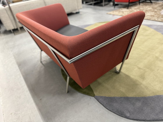 Image 1 of Harvink New Jazz Sofa 2 Sitzer Rot Opera Stoff & Schwarz Leder
