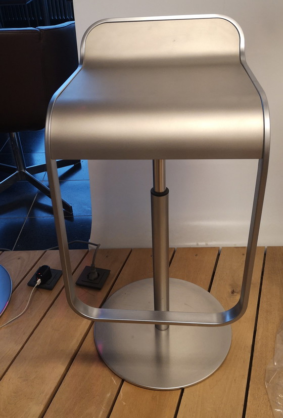 Image 1 of Lem Hocker Lapalma