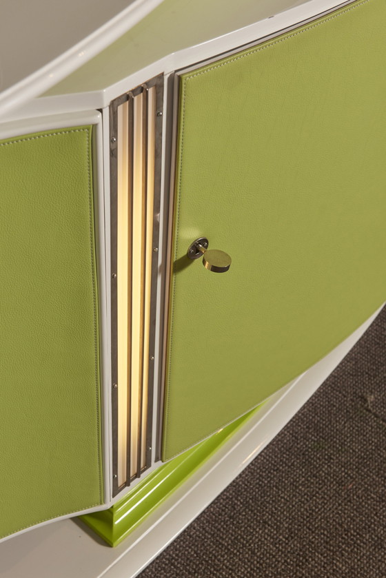 Image 1 of Vintage Enfilade Deco Stil