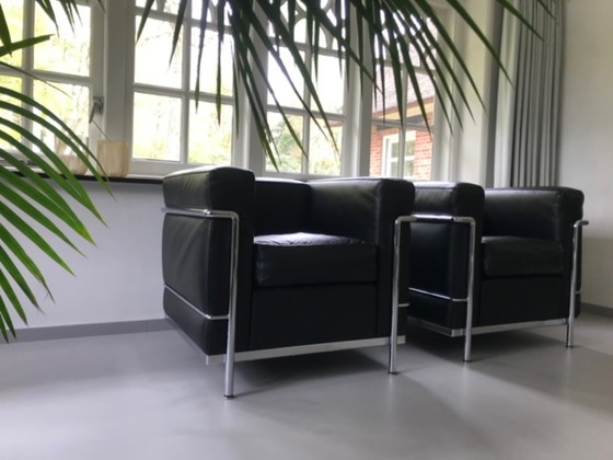 Image 1 of 2x Cassina Sessel LC2 Designer Le Corbusier schwarzes Leder