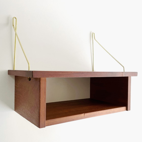 Image 1 of Mid Century Wandschrank