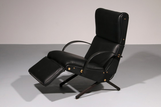 Image 1 of Italian Black Leather Adjustable P40 Relax Chair von Osvaldo Borsani Tecno.
