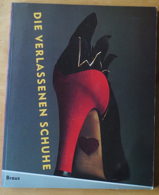 Book: Die verlassenen Schuhe