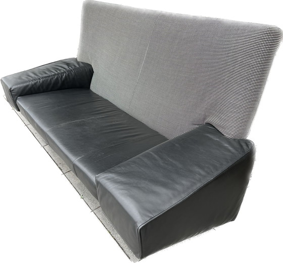 Image 1 of Montis Marquise von Gerard Vd Berg