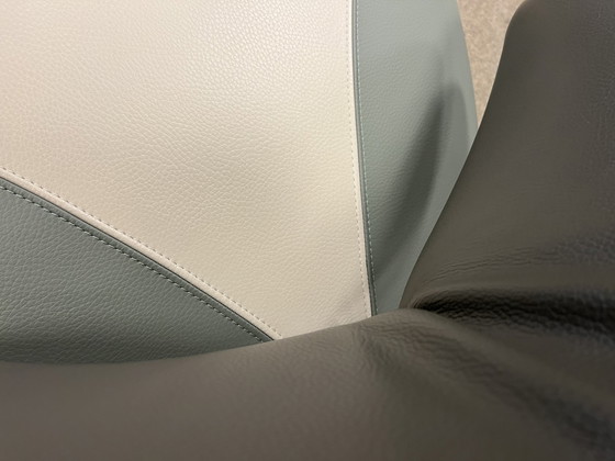 Image 1 of Leolux Pallone Sessel grünes Leder