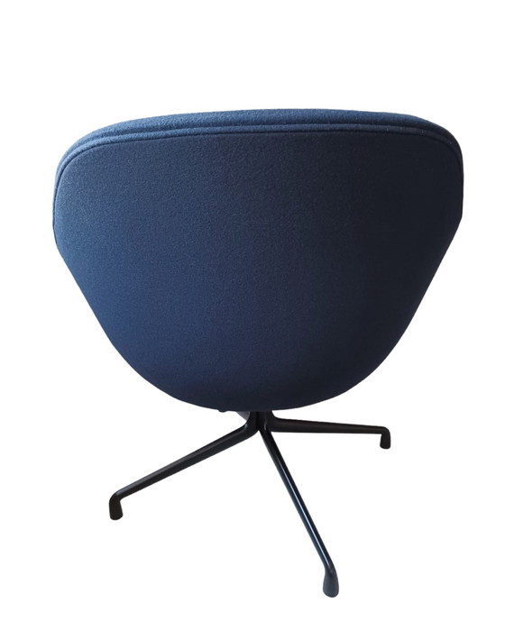Image 1 of 1 About a Lounge Chair LOW AAL81 Hee Welling für Hay + ein Hay AAL Sitzkissen