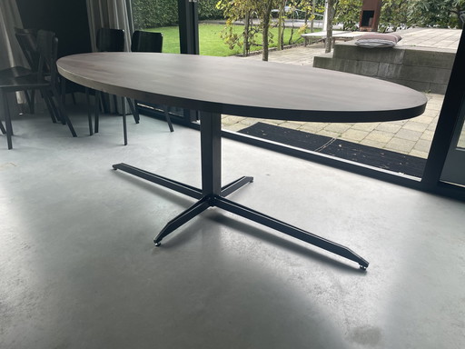 Melchior Interior Esstisch