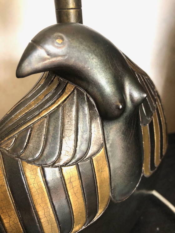 Image 1 of Skulpturaler Vogel mit Lampensockel von George Deliège