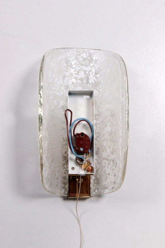 Image 1 of Hillebrand Wandlampe mit schönem Glas und Messing, 1970