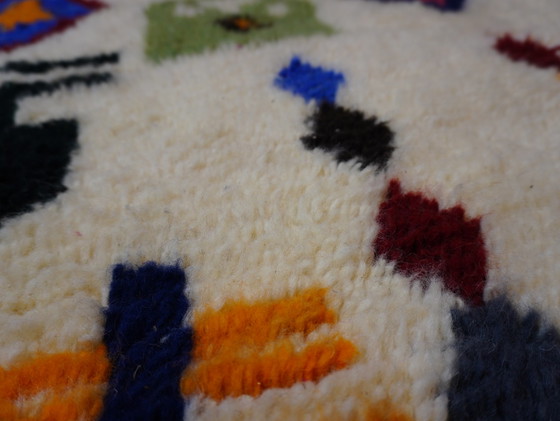 Image 1 of Berberteppich – 281 cm x 153 cm – weiße und farbige Wolle