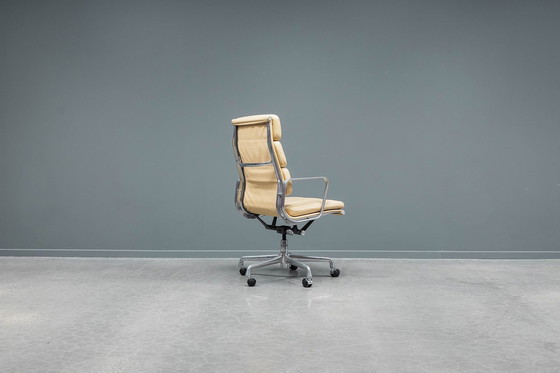 Image 1 of Eames Ea219 Softpad Bürostuhl