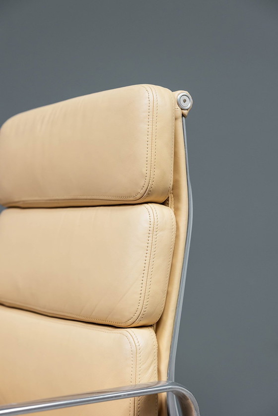 Image 1 of Eames Ea219 Softpad Bürostuhl