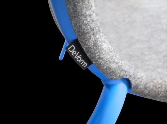 Image 1 of De Vorm Pet Velt Lj2 Recycle Stuhl