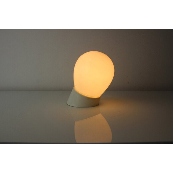 Image 1 of Wandlampe aus Kunststoff und Glas, Tschechoslowakei 1960er Jahre