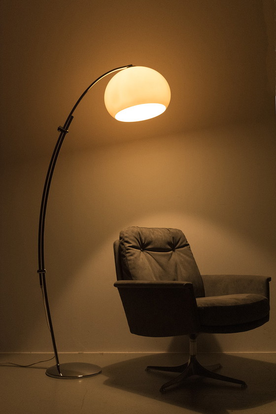 Image 1 of Vintage Bogenlampe aus Chrom