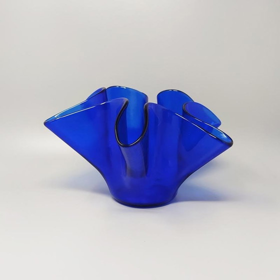 Image 1 of 1970S Blaue Vase "Fazzoletto" von Dogi in Muranoglas. Hergestellt in Italien