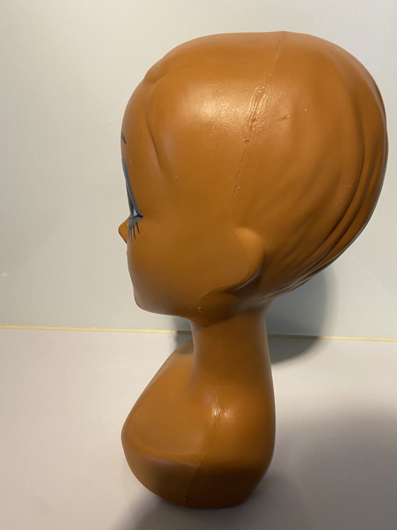 Image 1 of Vintage Twiggy Kopf. 