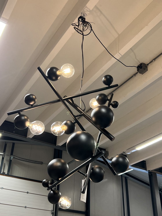Image 1 of Marke van Egmond Galaxy Kronleuchter schwarz