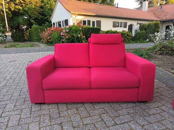 Image 1 of Chateau Ďax 2.5 + 2 Sitzer Rotes Stoffsofa Set