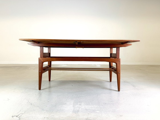 Image 1 of Mid Century Elevator Couchtisch Trioh Teak