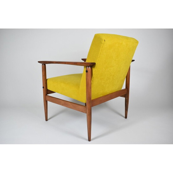 Image 1 of Alter gelber Sessel Typ 300-190 von Radomsko 1970