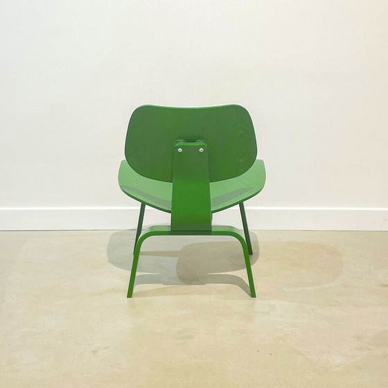 Image 1 of Vintage Lcw chairs by Charles and Ray Eames for Herman Miller, 1945