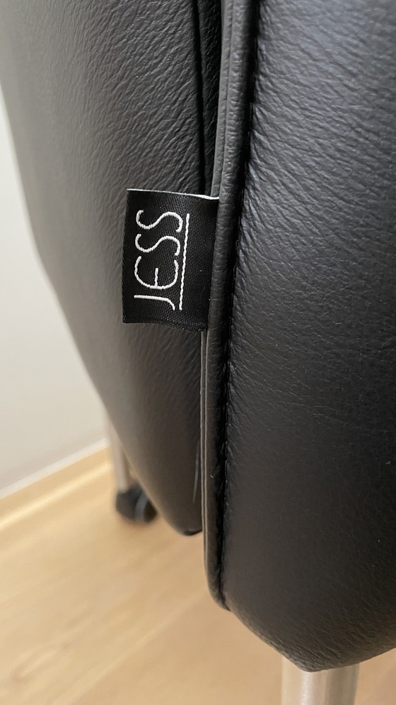 Image 1 of Jess Forward-Stuhl