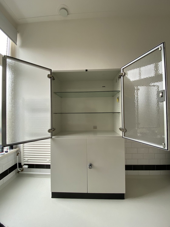 Image 1 of Vintage-Apothekerschrank