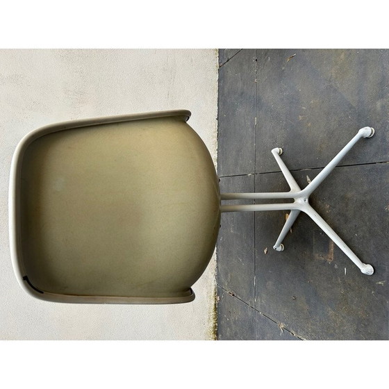 Image 1 of Ein Paar La Fonda-Stühle aus Fiberglas und Kunstleder von Charles und Ray Eames für Herman Miller, 1960