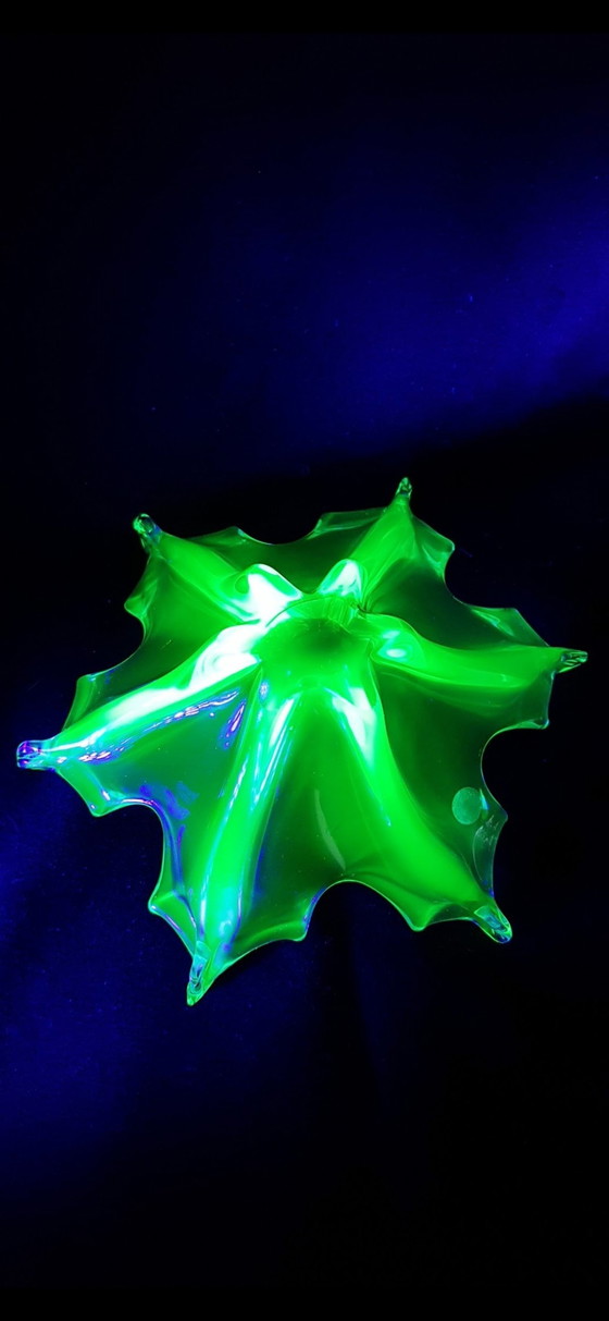 Image 1 of 50' Mittelstück aus Muranoglas mit Etikett