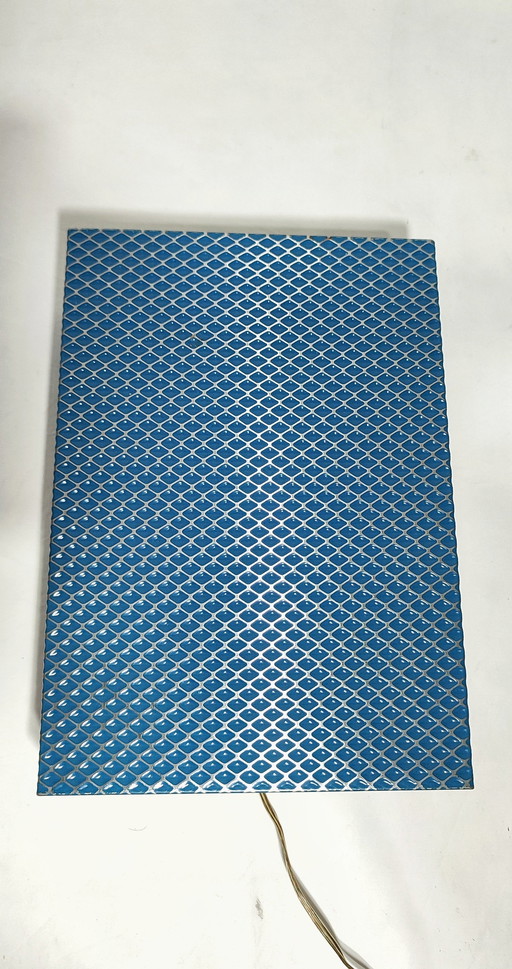 Metallische Wandleuchte. Spanien, 1970er Jahre.
