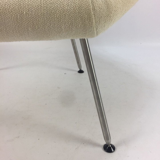 Image 1 of Vintage Cocktail Sessel mit Füßen aus Metall und Stoff