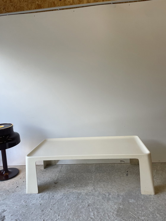 Image 1 of C&B Italia Mario Bellini Amanta Couchtisch