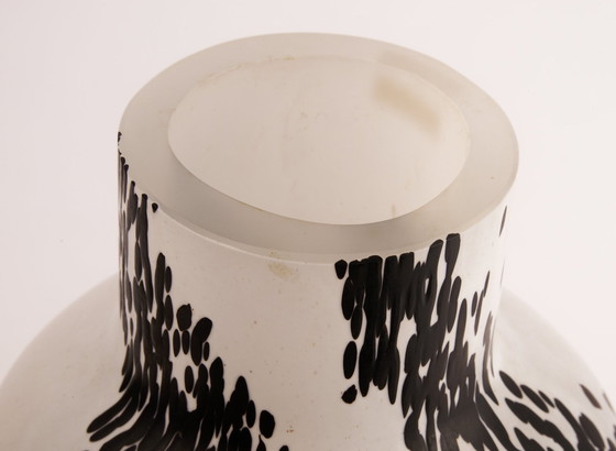 Image 1 of Seltene Kosta Boda Vase, Schwarz-Weiss, Satiniert