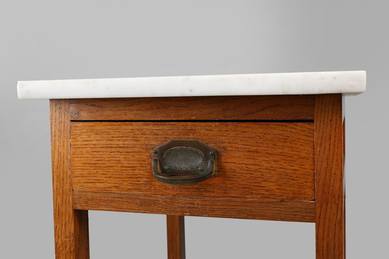 Image 1 of Französischer Art-Déco-Nachttisch mit Carrara-Marmorplatte, 1920er Jahre