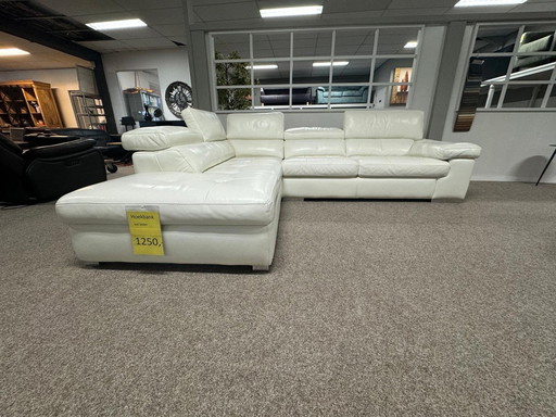 Montel Ecksofa Weiß Luxe