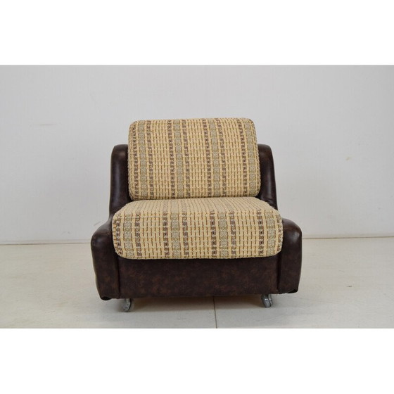 Image 1 of Mid Century Kunstledersessel auf Rädern, Tschechoslowakei 1970er Jahre